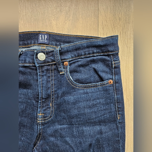 Gap True Skinny Mid-Rise Jeans 4/27 R - Picture 4 of 10